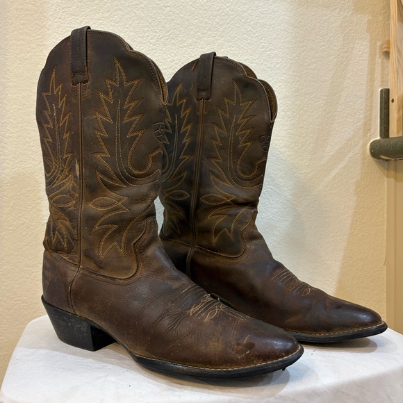 Ariat Shoes - Ariat Heritage R Toe Western Boots